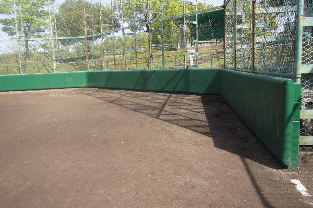 城陽市総合運動公園野球場バックネットの写真