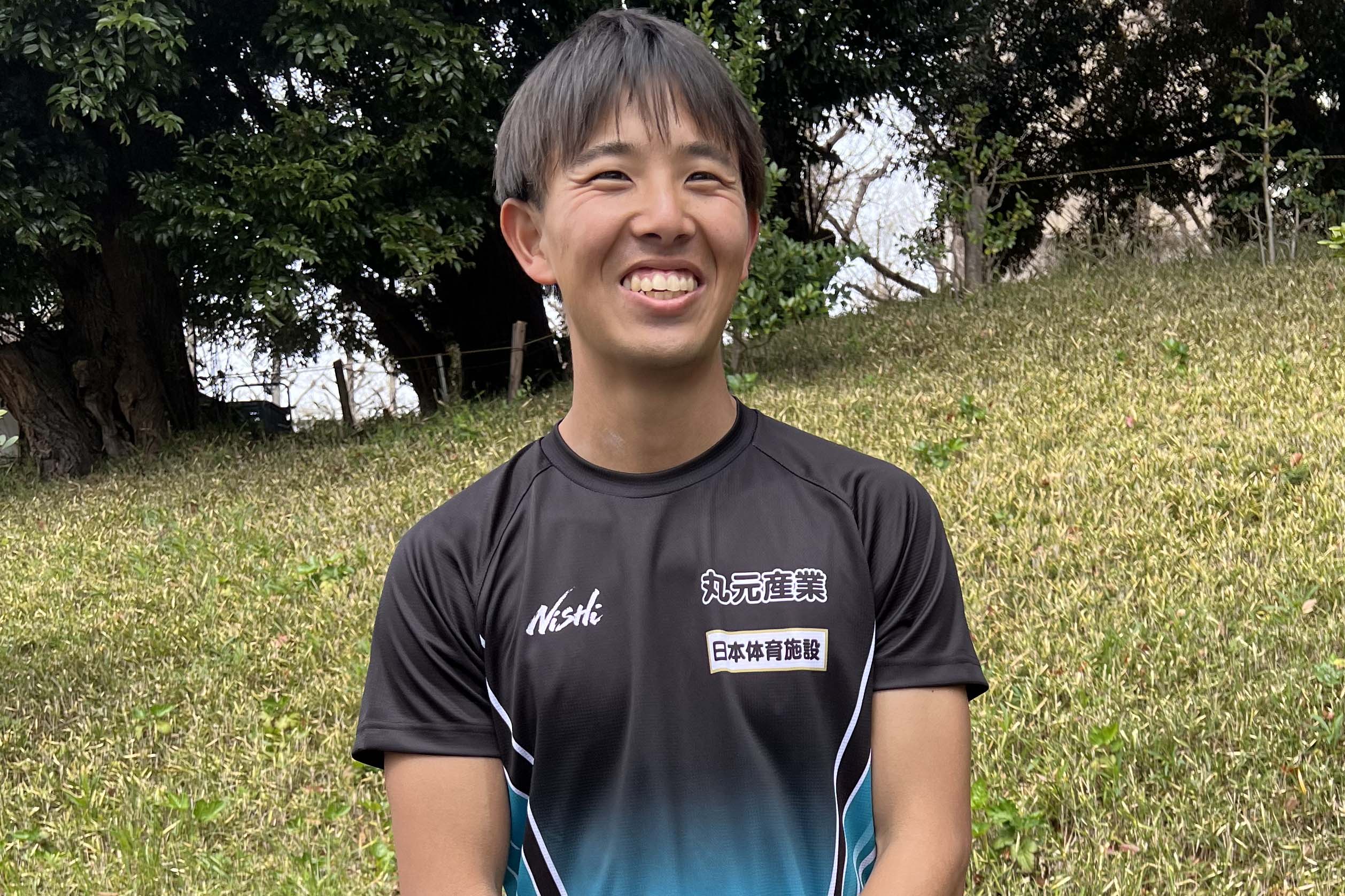 竹川倖生選手のユニフォーム着用の様子