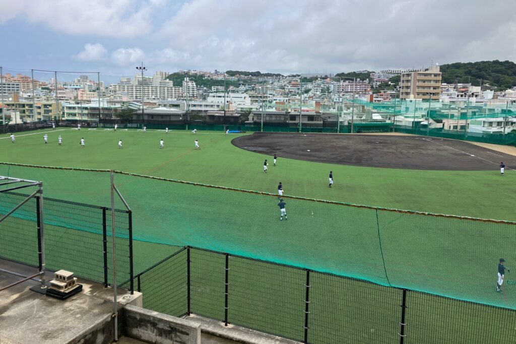 興南中学校高等学校グラウンド